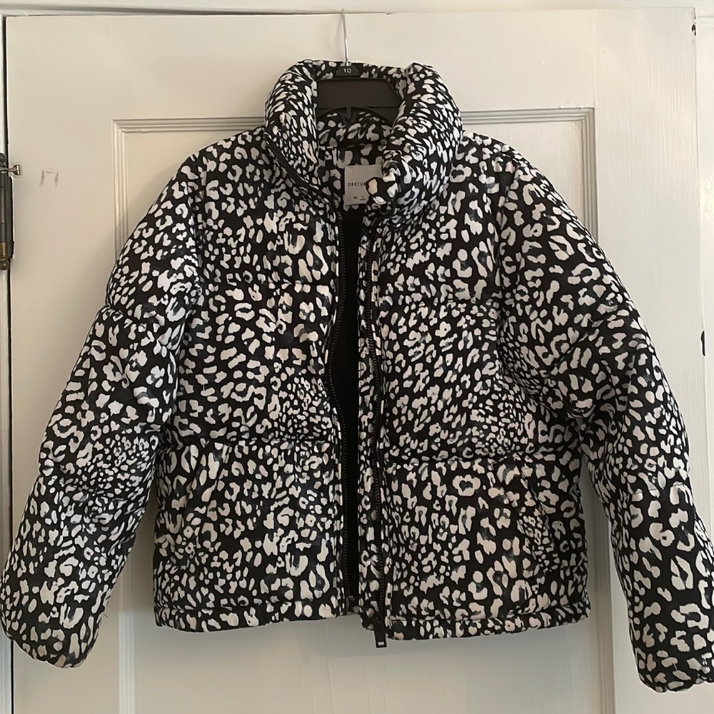 Like new girls puffy coat